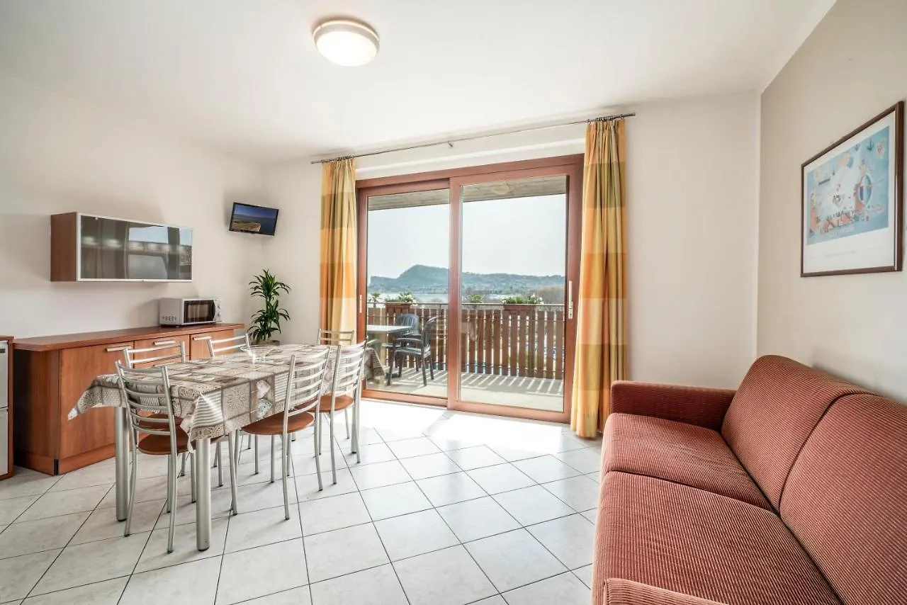Onda Blu Resort Manerba del Garda 4*,