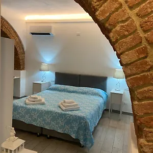 https://vita-lenta-rooms.hotelitalianriviera.com