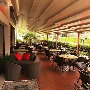 https://hotel-anna-malcesine.hotelinveneto.com